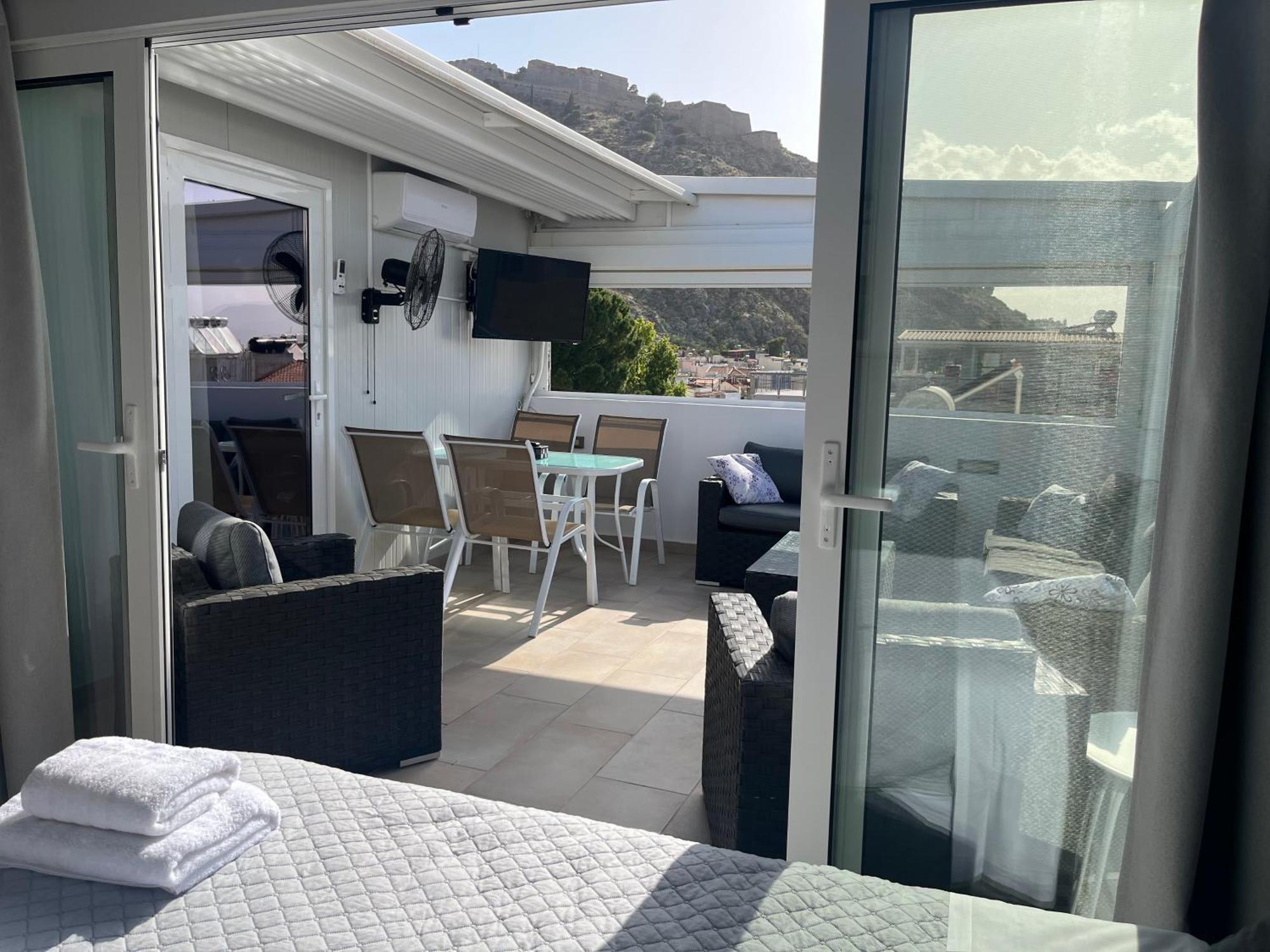 Nafplio Getaway Villa ภายนอก รูปภาพ